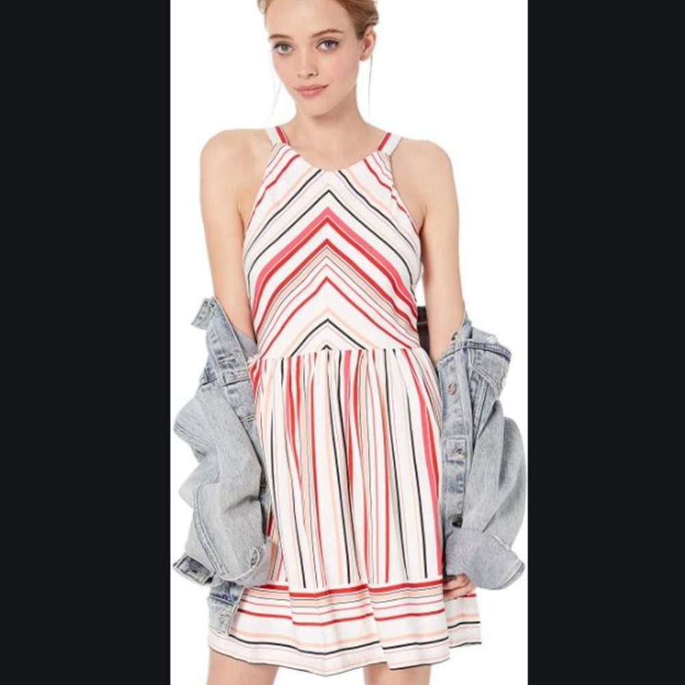 BB Dakota NWT On The Line High Neck Dress Size 2&8